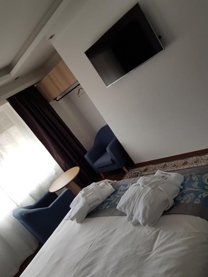 Hotel Whiteswan 4*
